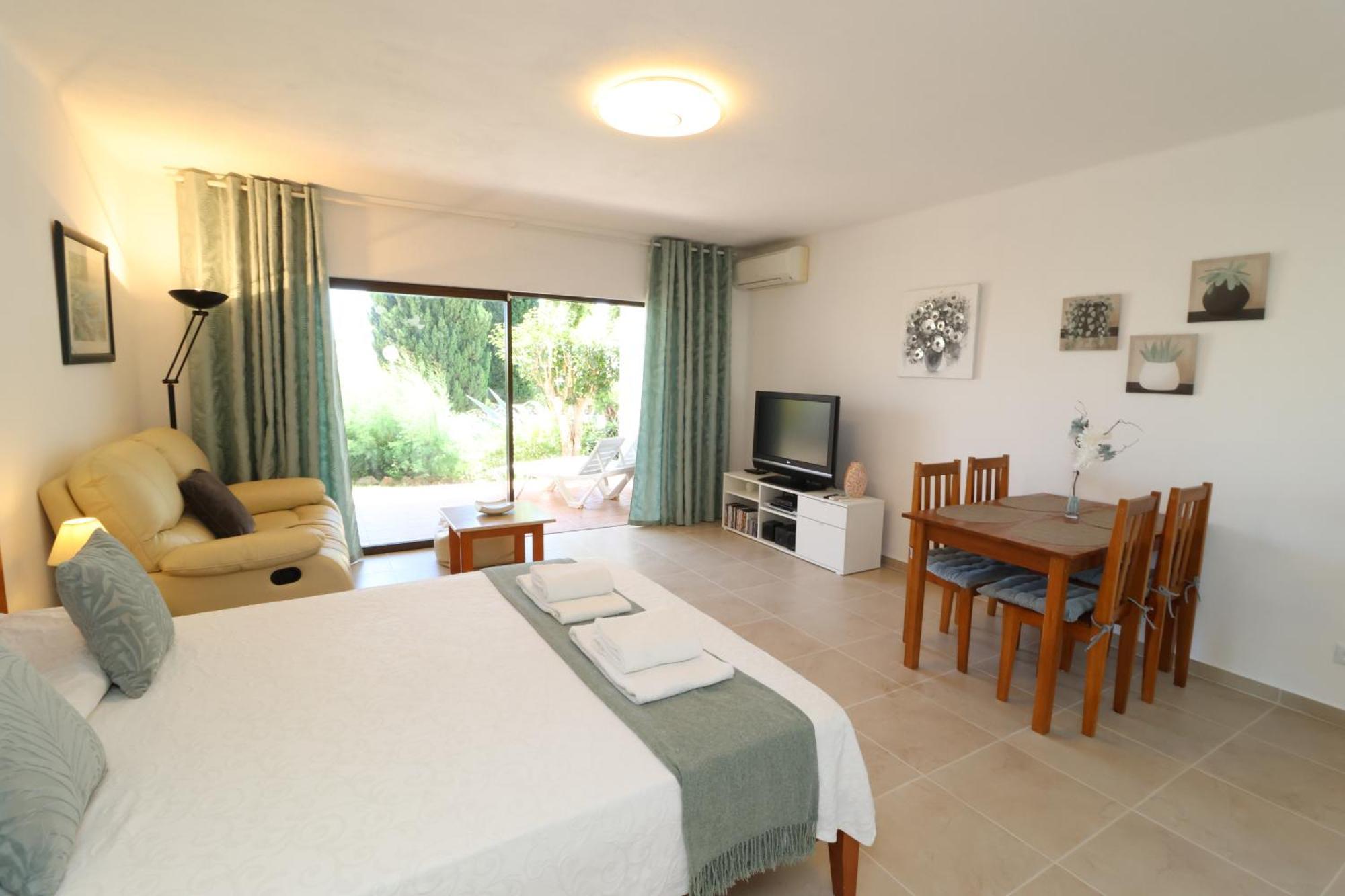 Camelia 52 Beach Studio Apartment - Sao Rafael, Албуфейра Екстериор снимка