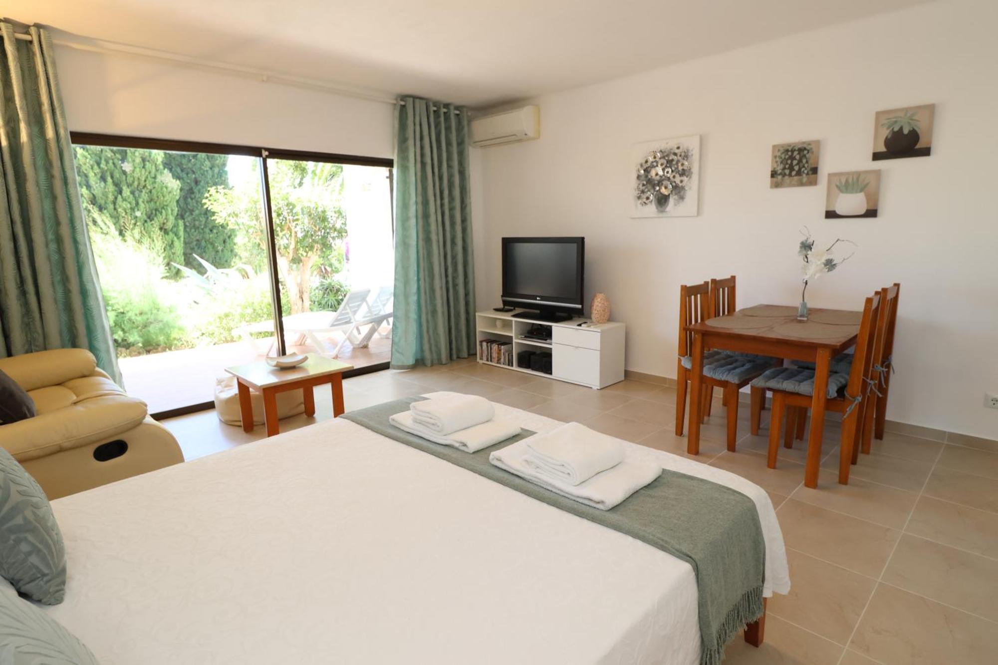 Camelia 52 Beach Studio Apartment - Sao Rafael, Албуфейра Екстериор снимка